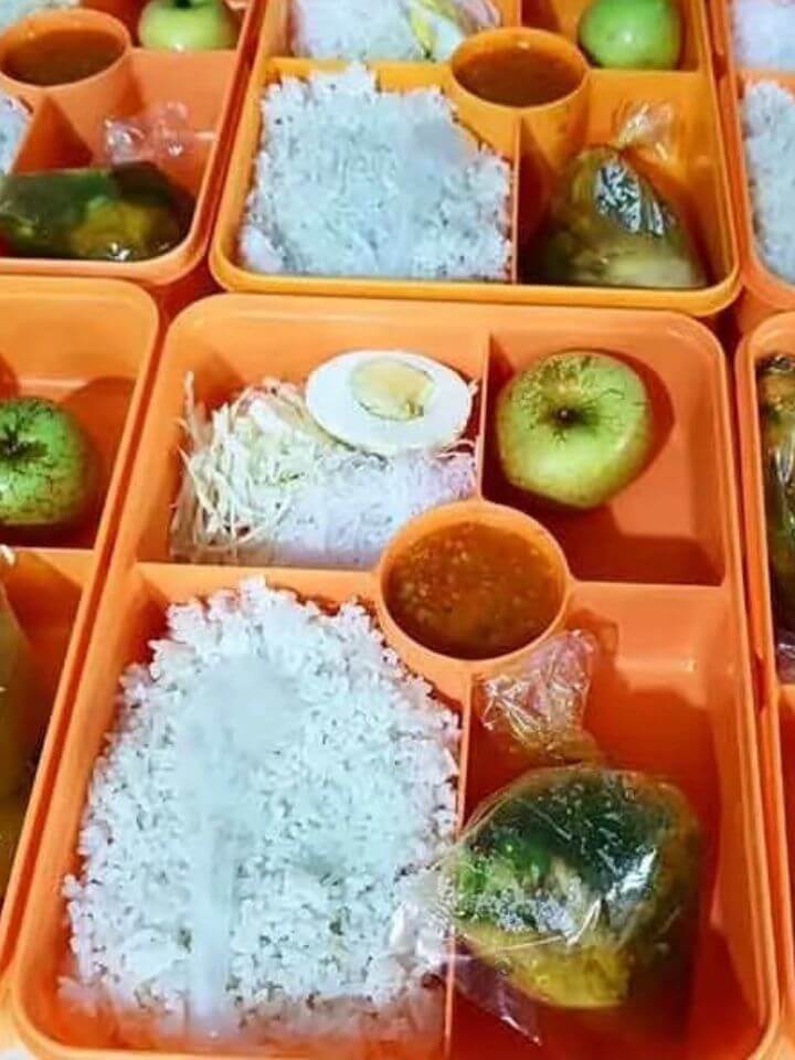 (082226001128) UTRIE Snack Catering Katering Nasi Kotak di Solo Surakarta, menerima pesanan snack kotak atau snack box Daily Catering atau catering hariran untuk Perusahaan Karyawan kantor pabrik